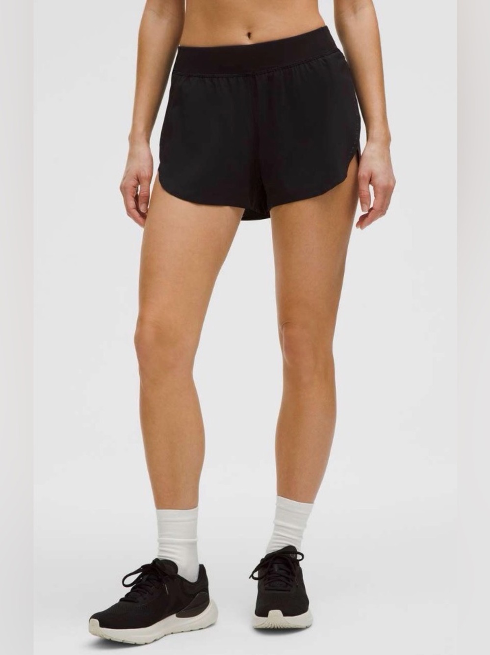 NWOT New Lululemon Fast and Free High-Rise Classic-Fit Split Short 3" Black - Picture 2 of 7
